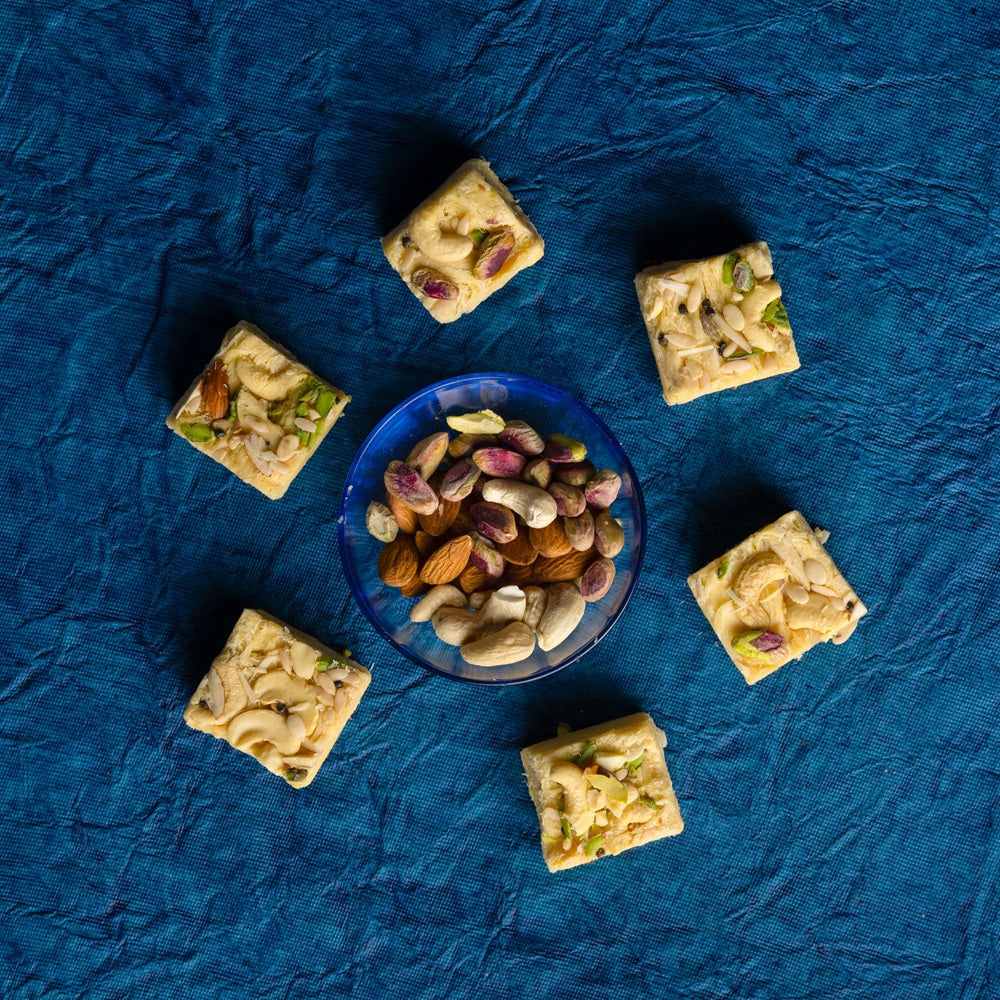 Batisha – Authentic Indian Sweets | Light & Flaky, Made with Sugar, Ghee & Flour | Traditional Sweet like Son Papdi | Perfect for Festivals & Gifting | 200g - SMJ Sweets and Snacks