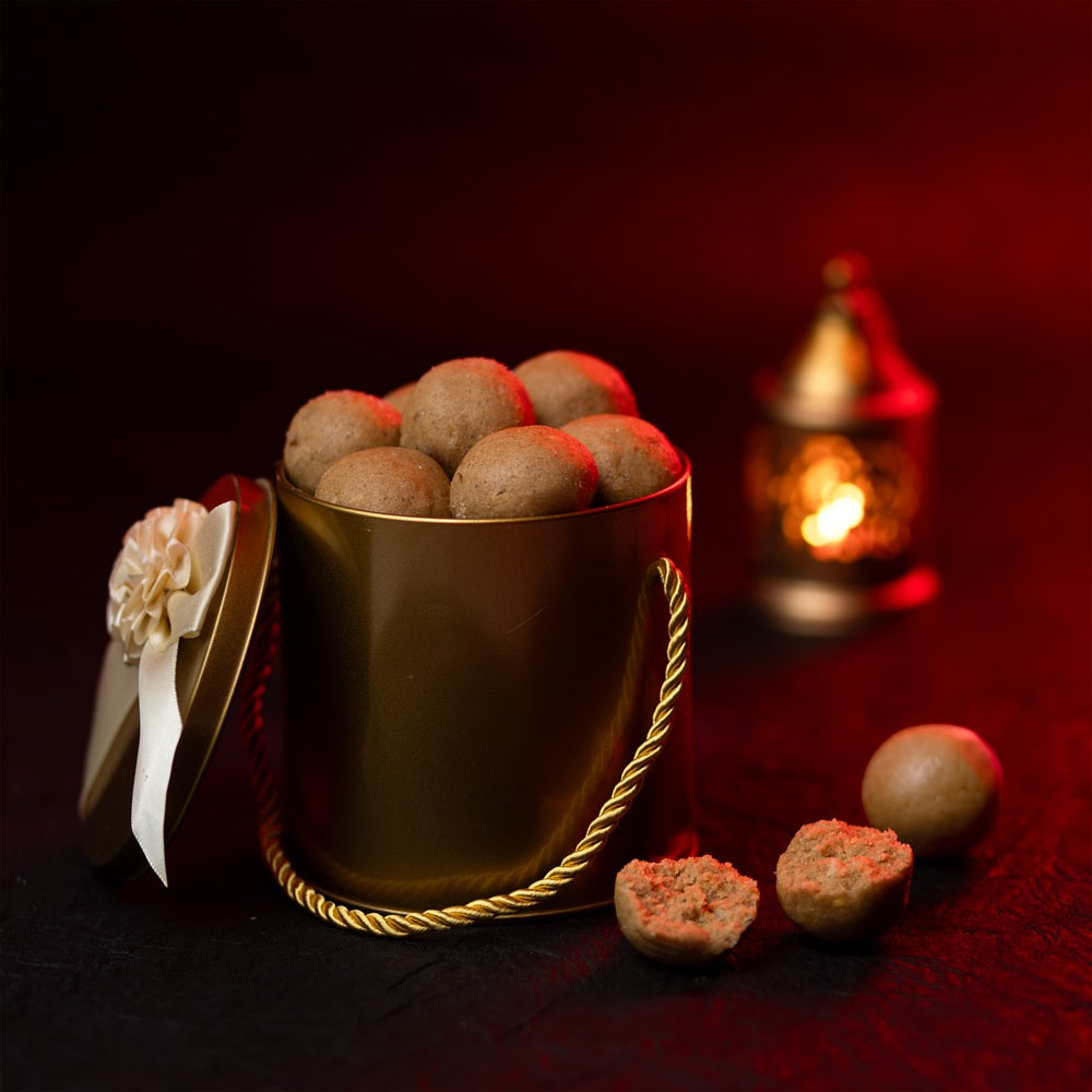 Gond Laddu – Authentic Indian Sweets | Made with Whole Wheat Flour & Edible Gum | Traditional Mithai | Perfect for Festivals & Gifting | 200g - SMJ Sweets and Snacks